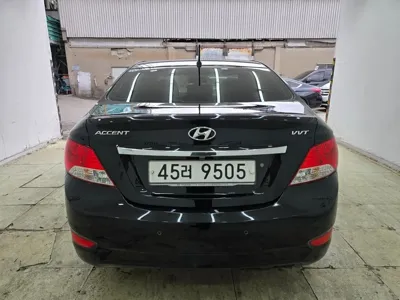 Hyundai Accent 2012, 178553 км, за 2409.32 USD