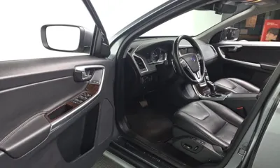 Volvo XC60 2017, 182108 км, за 5732.9 USD - фото 10