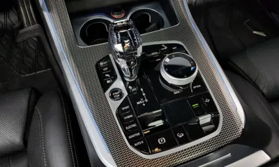 BMW X5 2023, 49404 км, за 48690.1 USD - фото 9