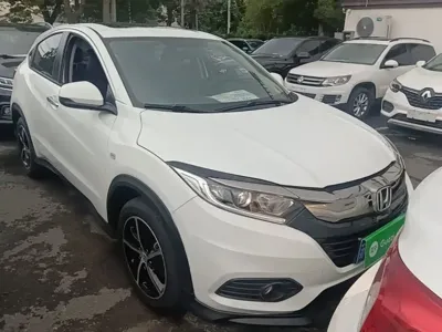 Honda Vezel 2021, 57300 км, за 10137.31 USD