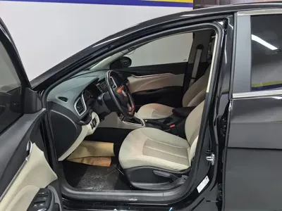 Buick Excelle 2018, 67300 км, за 3649.13 USD - фото 9