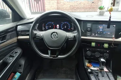 Volkswagen Passat 2019, 139700 км, за 11934 USD - фото 29