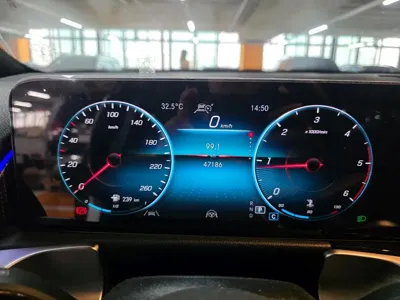 Mercedes-Benz GLB-Class 2022, 47186 км, за 36759.88 USD - фото 8