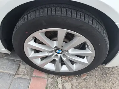 BMW 5 Series 2015, 132000 км, за 11594.83 USD