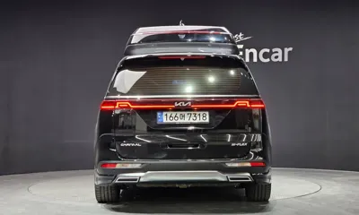 Kia Canival 2023, 48859 км, за 30132.43 USD