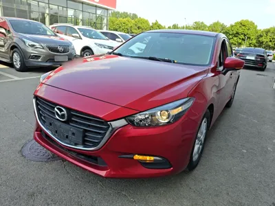 Mazda Mazda 3 Axela · 2017 год