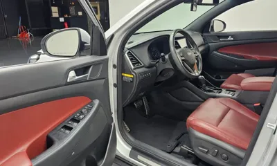 Hyundai Tucson 2018, 68041 км, за 10706.77 USD - фото 11