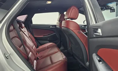 Hyundai Tucson 2018, 68041 км, за 10706.77 USD - фото 12