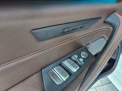 BMW 5-Series 2020, 13100 км, за 25534.99 USD - фото 11