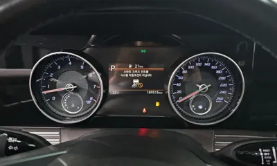 Hyundai Grandeur 2020, 189515 км, за 10336.08 USD - фото 8