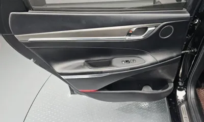 Hyundai Grandeur 2020, 189515 км, за 10336.08 USD - фото 25