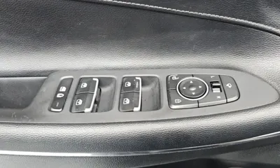 Hyundai Grandeur 2020, 189515 км, за 10336.08 USD - фото 29