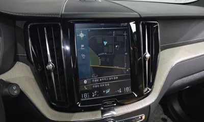 Volvo XC60 2019, 81184 км, за 18721.96 USD - фото 13