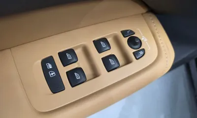 Volvo XC60 2019, 81184 км, за 18721.96 USD - фото 27