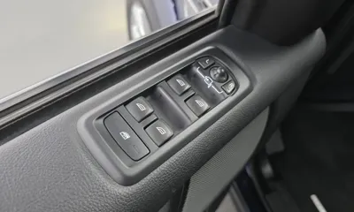 Land Rover Discovery 2016, 75677 км, за 17395.3 USD - фото 14