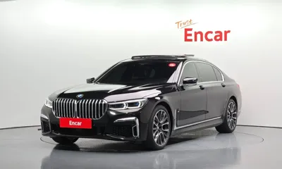 BMW 7-Series · 2021 год