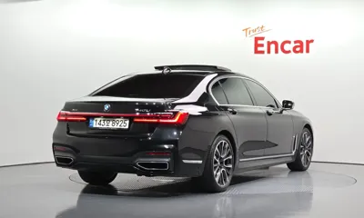 BMW 7-Series 2021, 32104 км, за 44009.44 USD