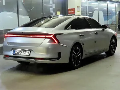 Kia K8 2025, 9846 км, за 23446.27 USD