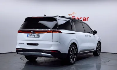 Kia Canival 2021, 71150 км, за 17832.84 USD