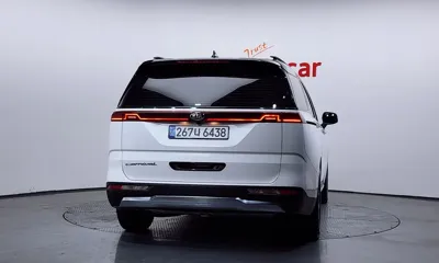 Kia Canival 2021, 71150 км, за 17832.84 USD
