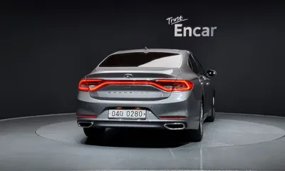 Hyundai Grandeur 2017, 80763 км, за 9163.16 USD