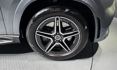 Mercedes-Benz GLE-Class 2021, 21199 км, за 46911.13 USD