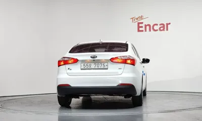 Kia K3 2013, 111580 км, за 3479.06 USD