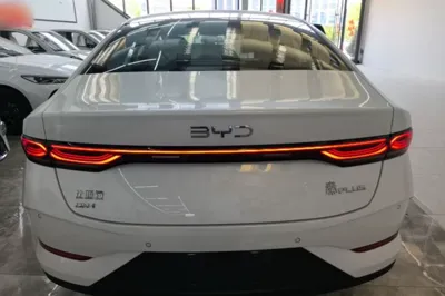 BYD Qin Plus 2025, 100 км, за 12628 USD