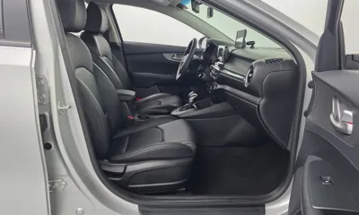 Kia K3 2019, 254259 км, за 9915.4 USD - фото 11