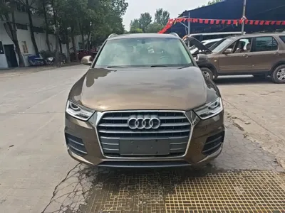 Audi Q3 2016, 112700 км, за 6862.83 USD