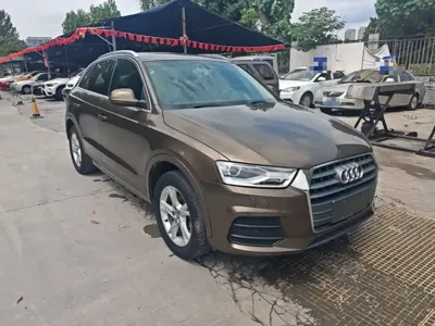 Audi Q3 2016, 112700 км, за 6862.83 USD