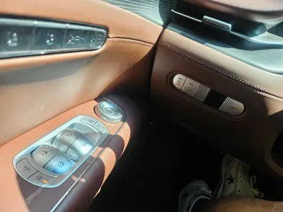 Genesis G90 2022, 82160 км, за 41368.1 USD - фото 9