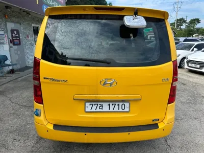Hyundai Starex 2009, 145340 км, за 5534.93 USD