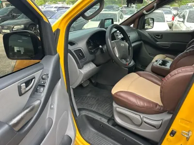 Hyundai Starex 2009, 145340 км, за 5534.93 USD