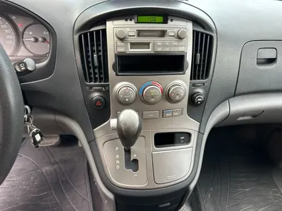 Hyundai Starex 2009, 145340 км, за 5529.54 USD - фото 10