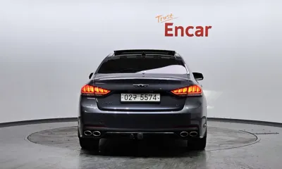 Hyundai Genesis 2015, 178236 км, за 8867.57 USD