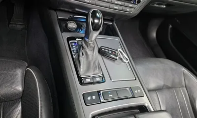 Hyundai Genesis 2015, 178236 км, за 8867.57 USD - фото 9