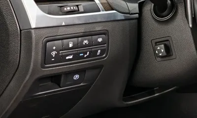 Hyundai Genesis 2015, 178236 км, за 8867.57 USD - фото 17