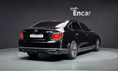 Kia K9 2019, 110029 км, за 12808.72 USD
