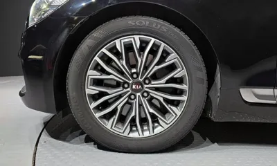 Kia K9 2019, 110029 км, за 12808.72 USD