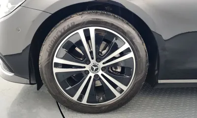 Mercedes-Benz E-Class 2021, 35079 км, за 22794.84 USD