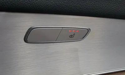 Mercedes-Benz E-Class 2021, 35079 км, за 22794.84 USD - фото 18