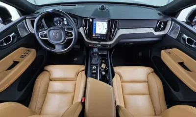 Volvo XC60 2020, 91768 км, за 20086.65 USD - фото 7