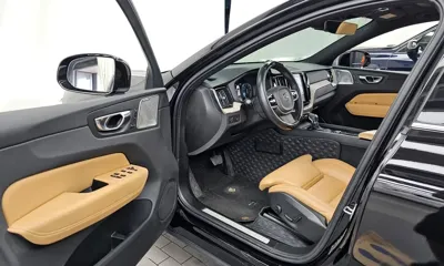 Volvo XC60 2020, 91768 км, за 20086.65 USD - фото 10