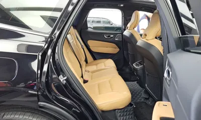 Volvo XC60 2020, 91768 км, за 20086.65 USD - фото 12