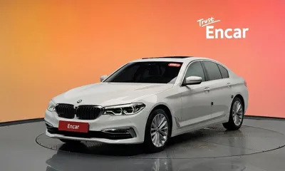 BMW 5-Series · 2018 год