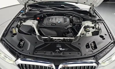 BMW 5-Series 2018, 99141 км, за 16263.35 USD - фото 6