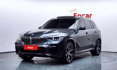 BMW X5 · 2022 год