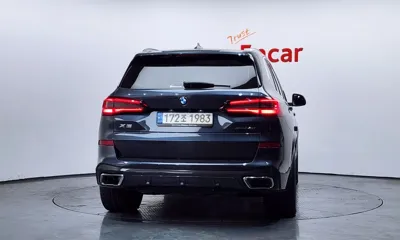 BMW X5 2022, 33900 км, за 42946.81 USD