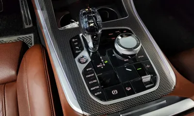 BMW X5 2022, 33900 км, за 42667.72 USD - фото 9